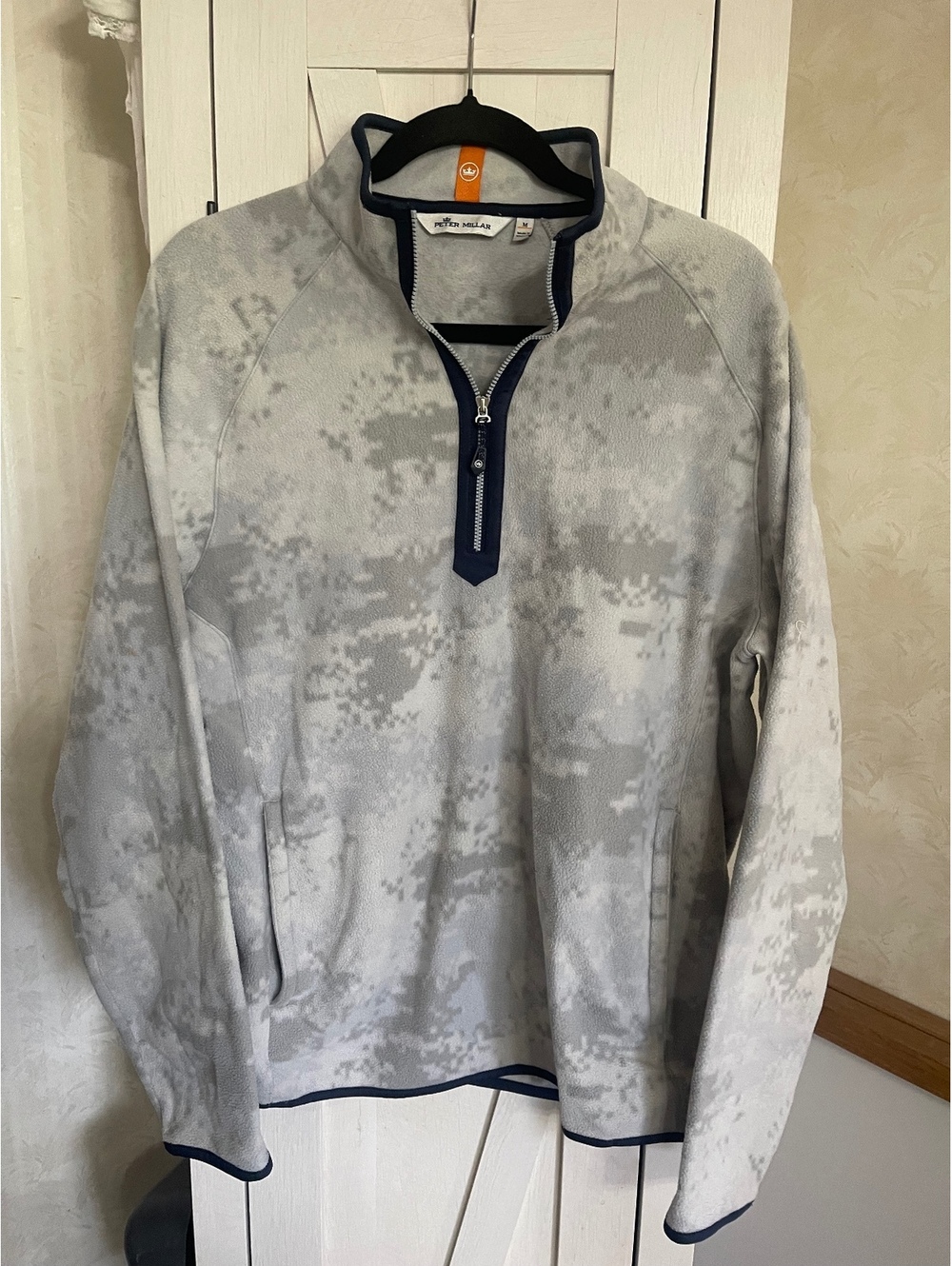 Peter Millar men’s quarter-zip fleece/pullover